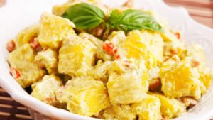 Read more about the article How to Salvage Potato Salad that Has been Stored at an Unsafe Temperature
